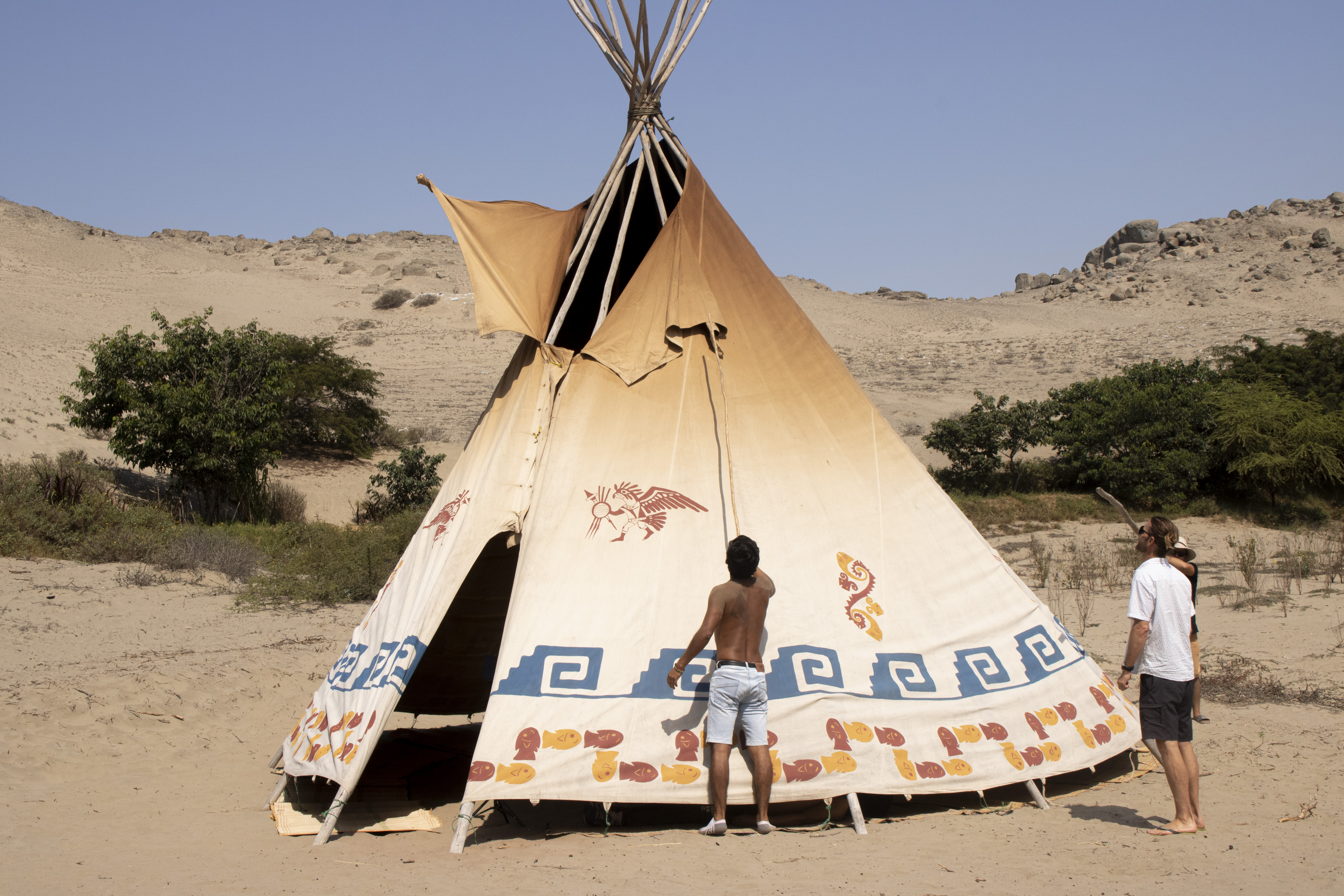 Encuentros en Moche (Trujillo), Pachacamac (Lima) y Castilla (Piura)